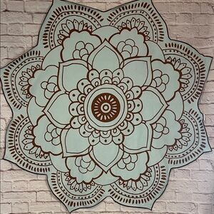 Elegant Mandala Tapestry in Brown and Cream